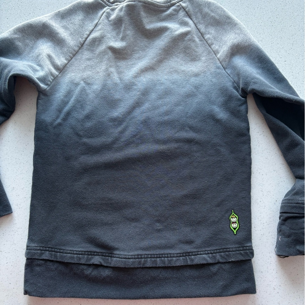 Peekaboo Beans Long Sleeve Shirt - size 8